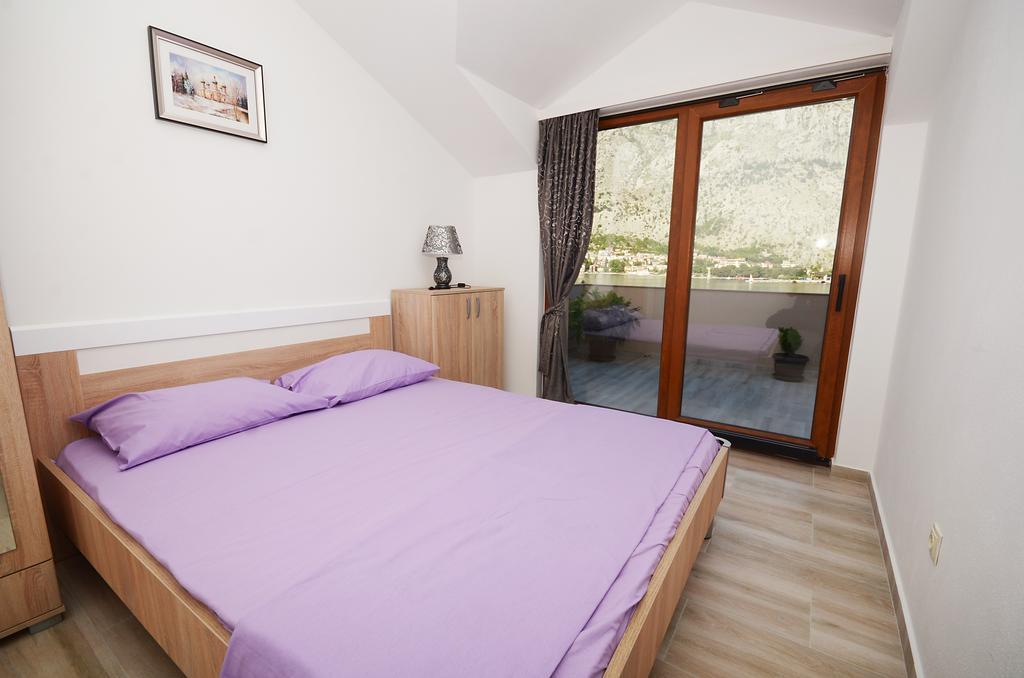 Apartmani Mizdrak Kotor Eksteriør billede