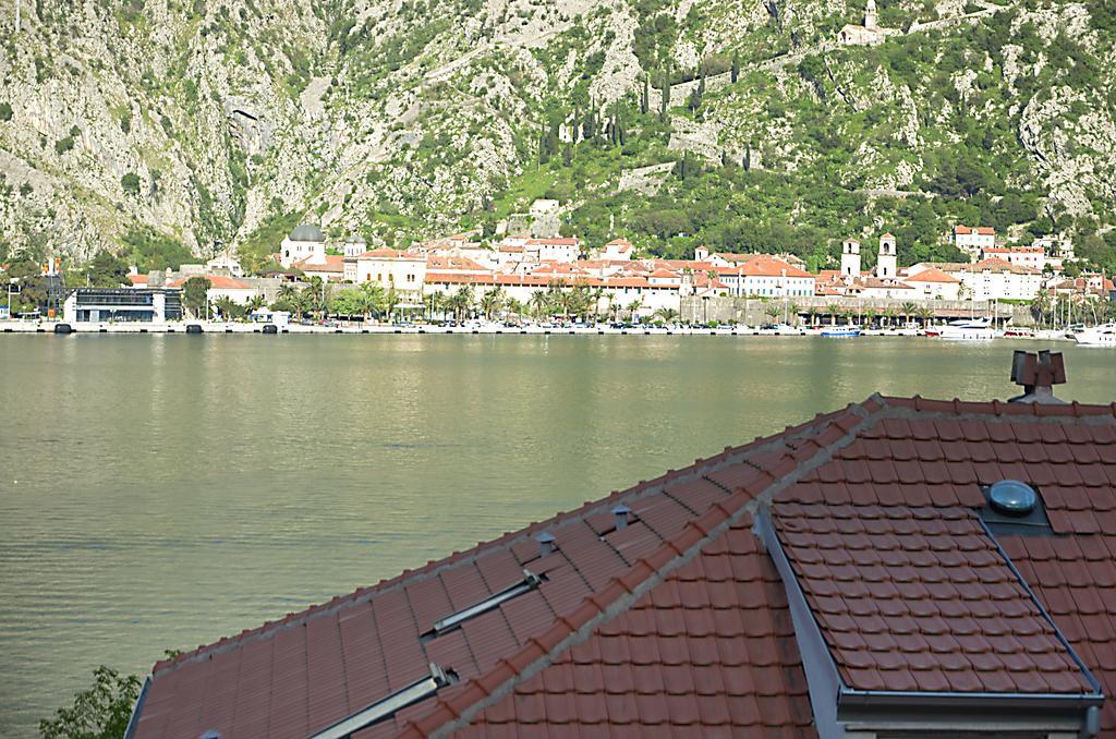Apartmani Mizdrak Kotor Eksteriør billede