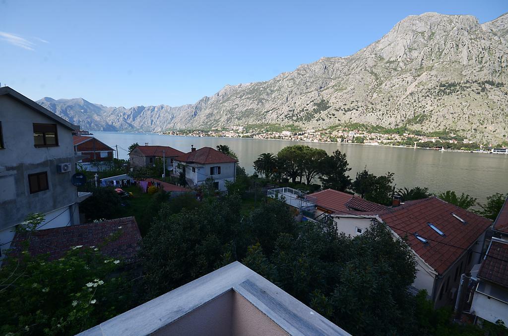 Apartmani Mizdrak Kotor Eksteriør billede